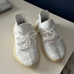 Yeezy Boost 350 Triple White
